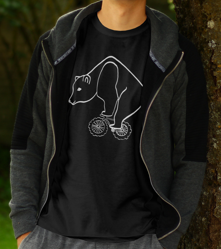 Outdoorsy Alaska Bear On Fat Tire Biking Adventure T-Shirt