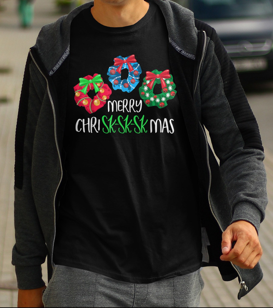 Merry ChriSKSKSKmas Scrunchie Wreaths Visco Vibes Christmas Decor T-Shirt