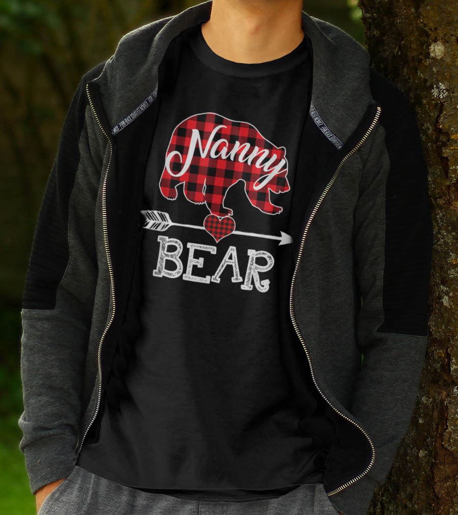 Nanny Bear Plaid Heart Arrow Buffalo Christmas T-Shirt