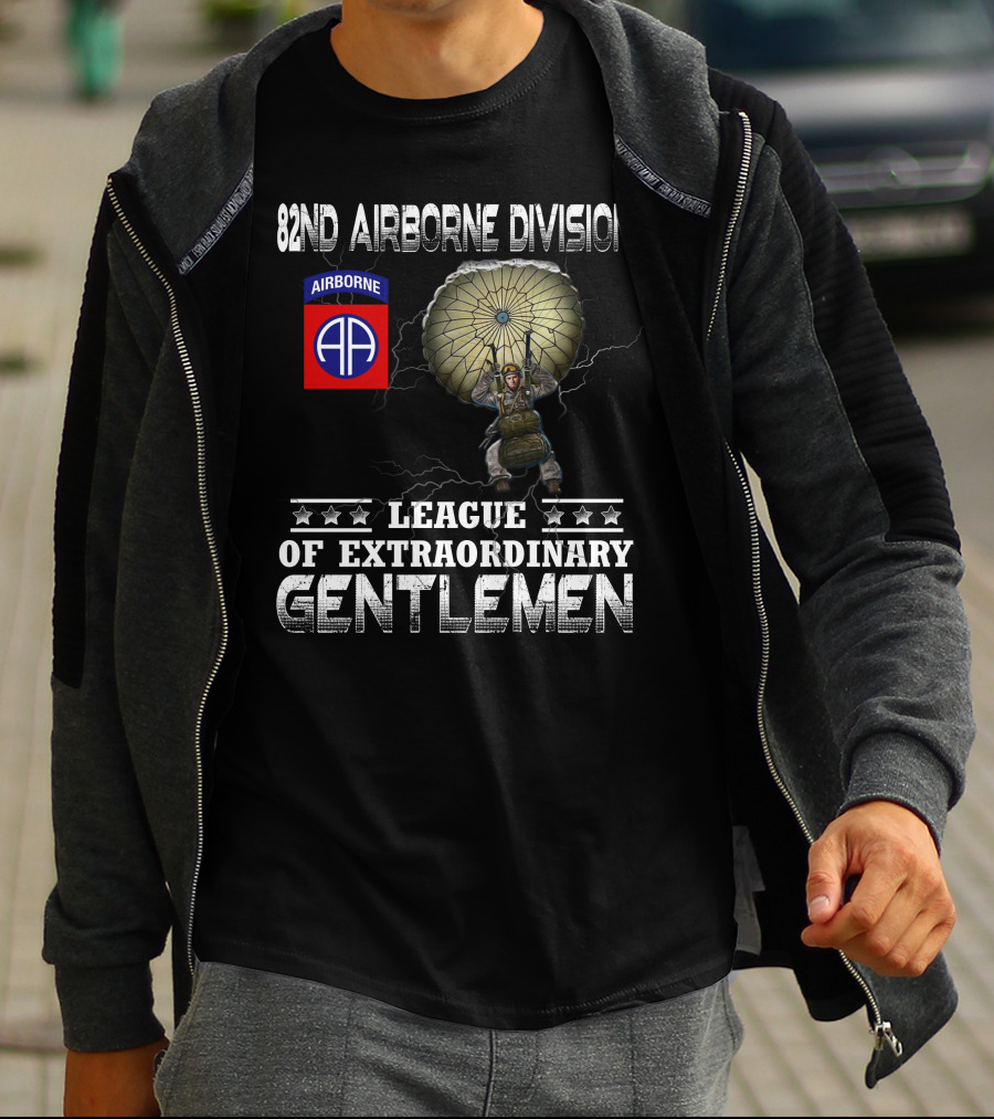 82Nd Airborne Division League Of Extraordinary Gentlemen Paratrooper T-Shirt