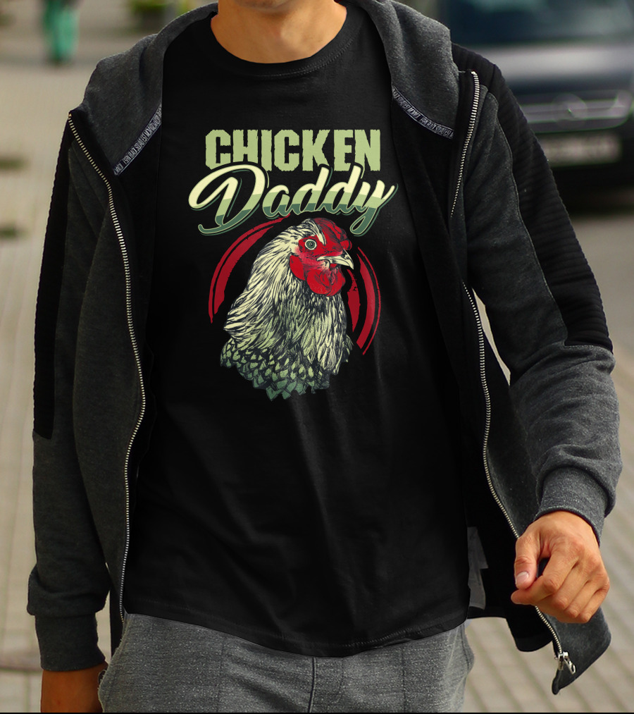 CHICKEN DADDY Rooster Graphic With Red And Green Details T-Shirt