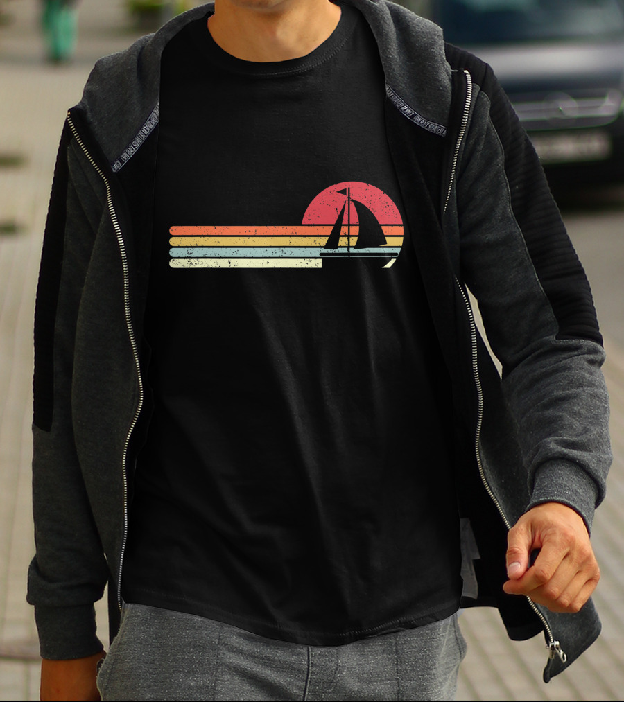 Retro Sun And Sailboat Vintage Sailing T-Shirt