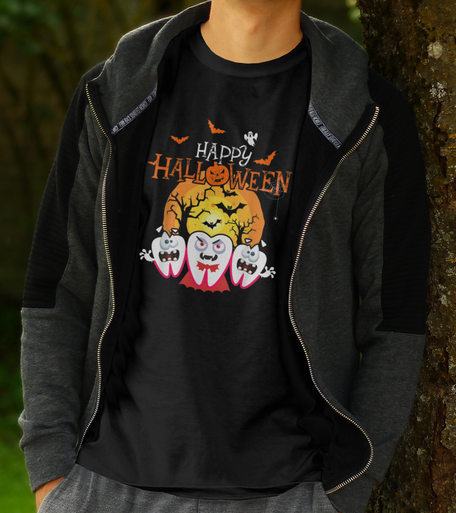 Happy Halloween Scary Dental Teeth With Cracked Moon And Bats T-Shirt