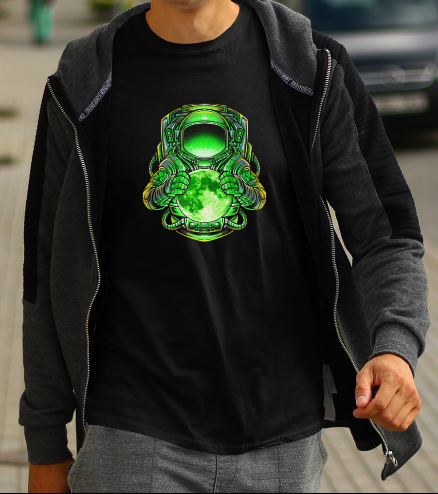 Irish Astronaut Holding Green Moon St Patricks Day Space Galaxy T-Shirt