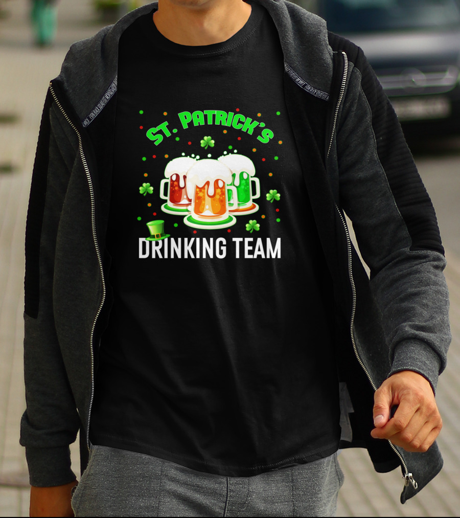 St Patrick's Drinking Team Beers And Shamrocks T-Shirt