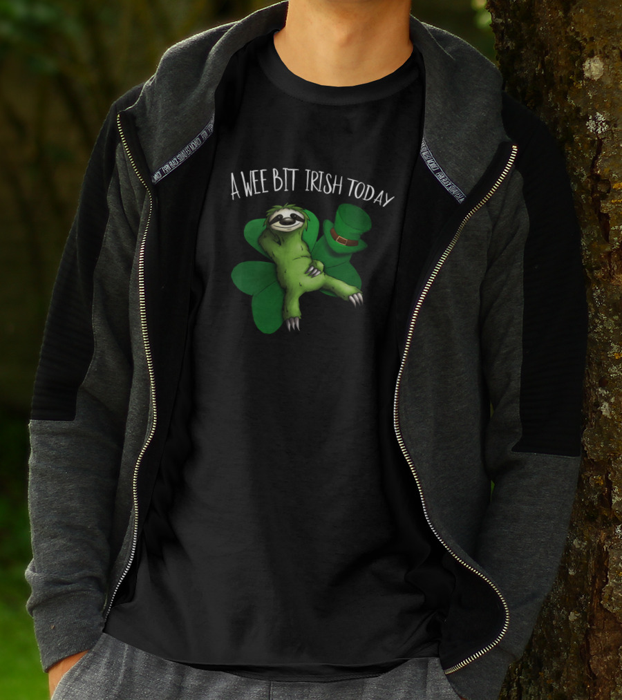 A Wee Bit Irish Today Chilling Sloth With Shamrock And Leprechaun Hat St Patty's Day T-Shirt