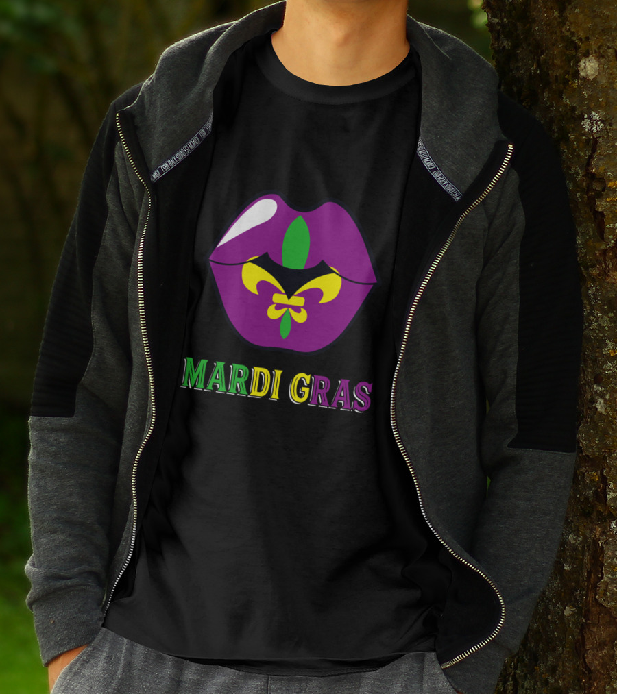 Mardi Gras Fleur De Lis Lips T-Shirt