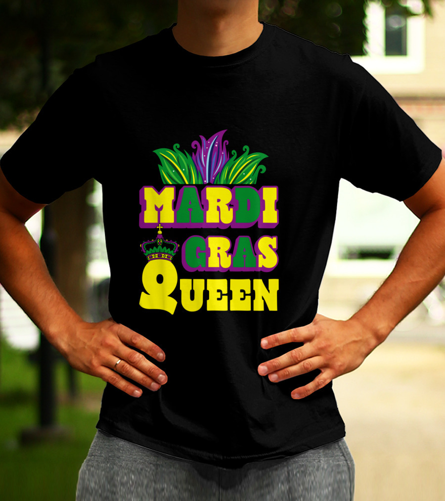 Mardi Gras Queen Crown With Colorful Feather Motif T-Shirt