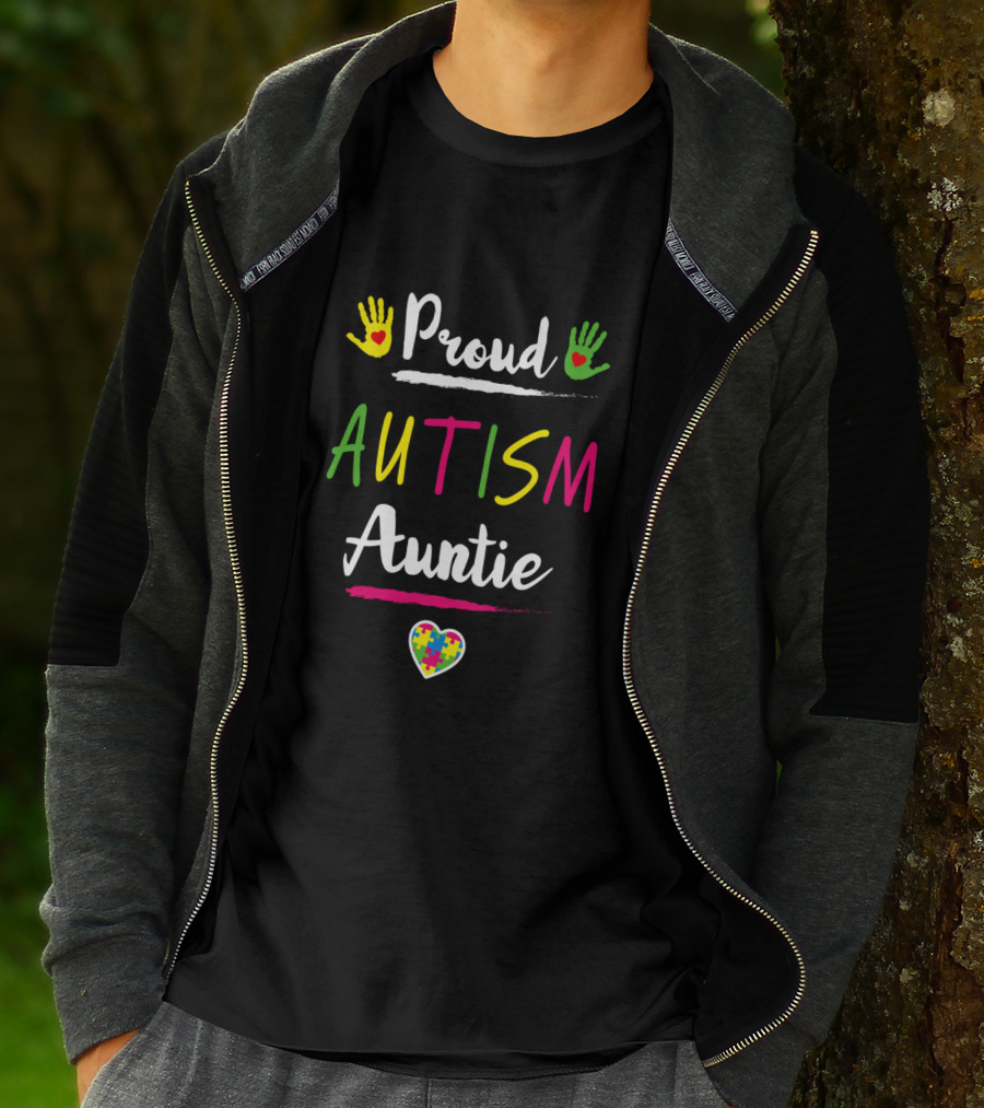 Proud Autism Auntie Colorful Heart Handprints Autism Awareness Day T-Shirt
