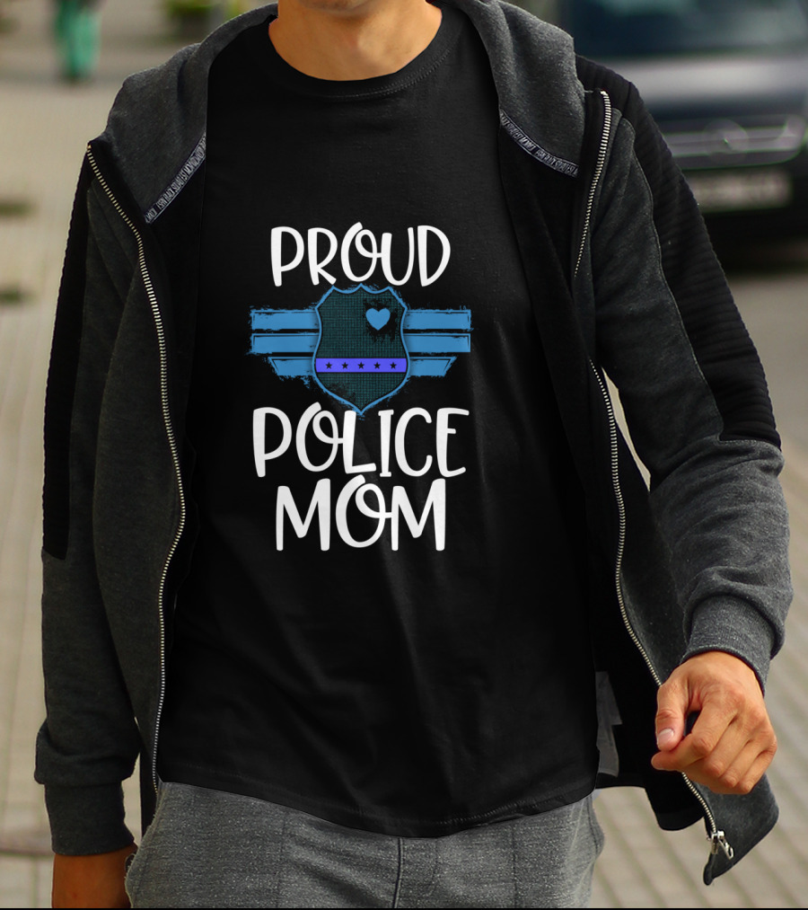 Proud Police Mom Thin Blue Line Badge Heart T-Shirt