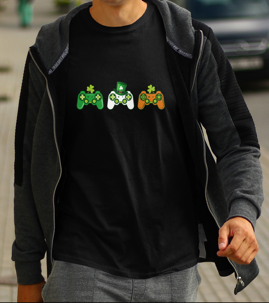 St. Patrick's Day Irish Gamer Controller Shamrock Hat T-Shirt