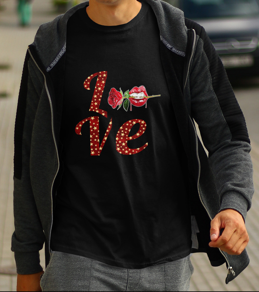 LOVE Tooth Heart Dental Life Dentist Valentine's Day Kiss Rose Lips T-Shirt