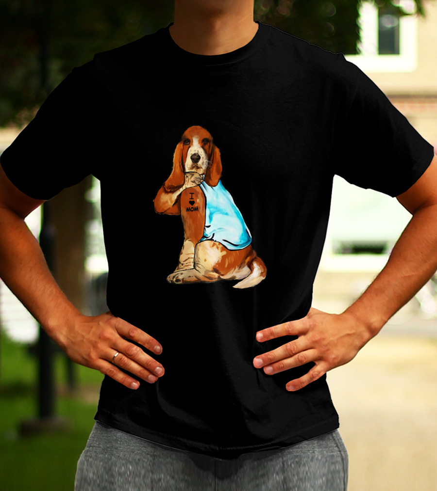 Basset Hound I Love Mom Tattoo Sitting T-Shirt