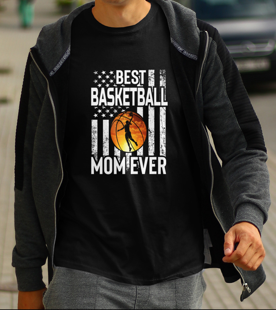 Best Basketball Mom Ever Vintage American Flag Basketball Dunk T-Shirt