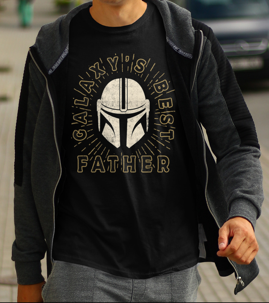 Galaxy's Best Father Star Wars The Mandalorian Helmet T-Shirt