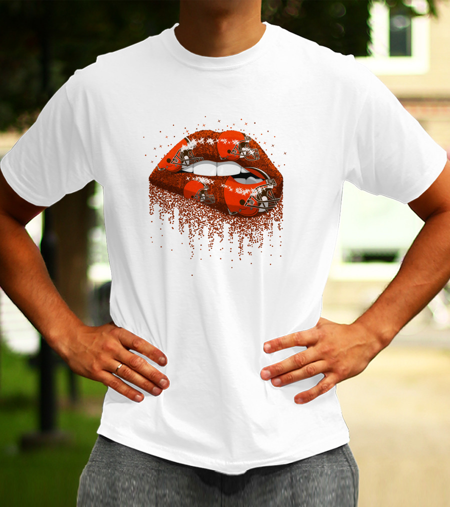 Cleveland Browns Helmet Sparkle Lips T-Shirt