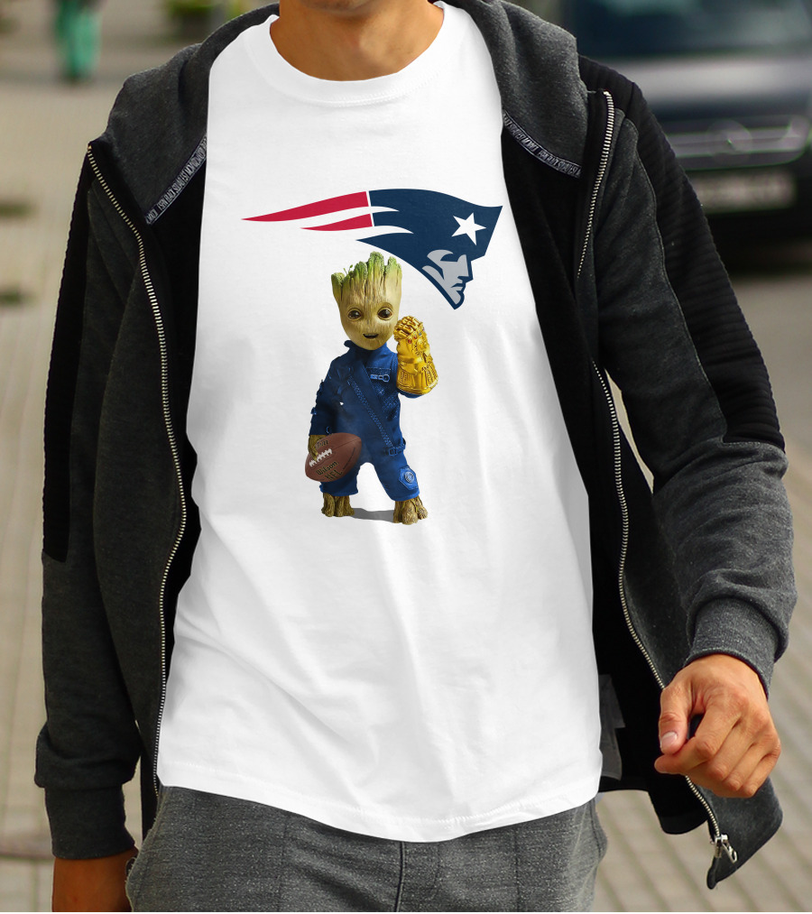 New England Patriots Groot Football Infinity Gauntlet T-Shirt