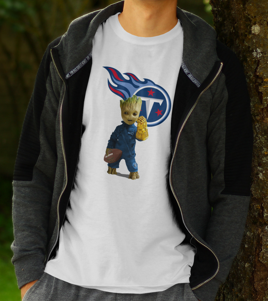 Groot Holding Football Tennessee Titans Logo Infinity Gauntlet T-Shirt