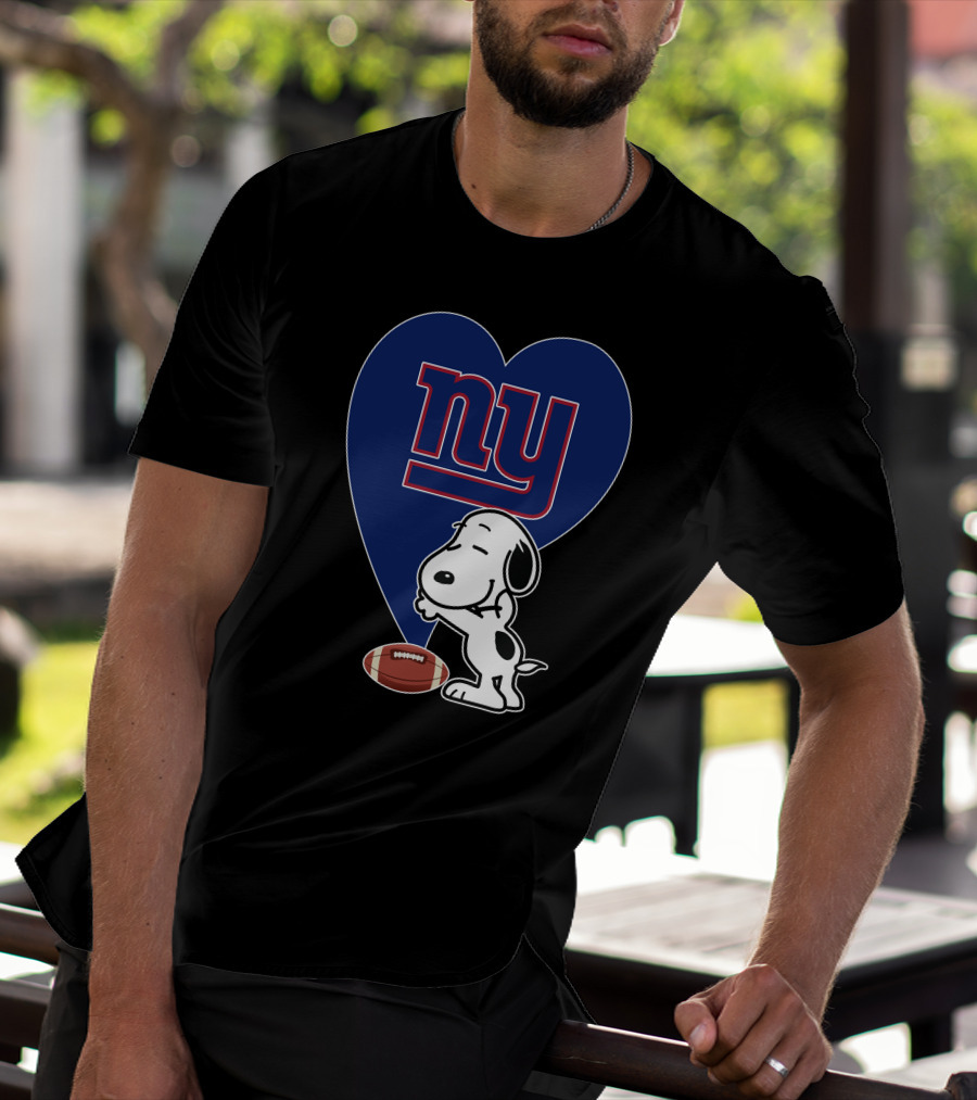 Snoopy Hugging New York Giants Football Heart T-Shirt