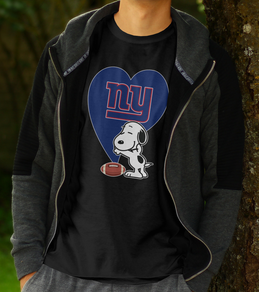 Snoopy Hugging New York Giants Football Heart T-Shirt