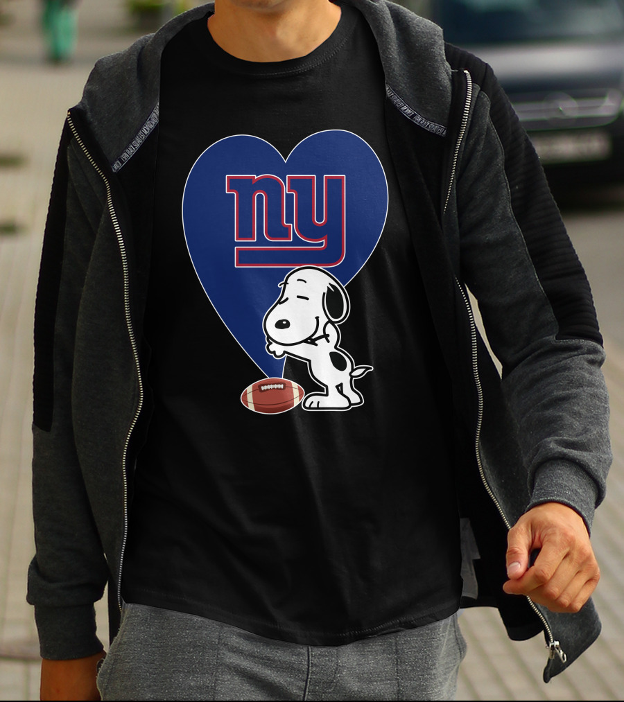 Snoopy Hugging New York Giants Football Heart T-Shirt