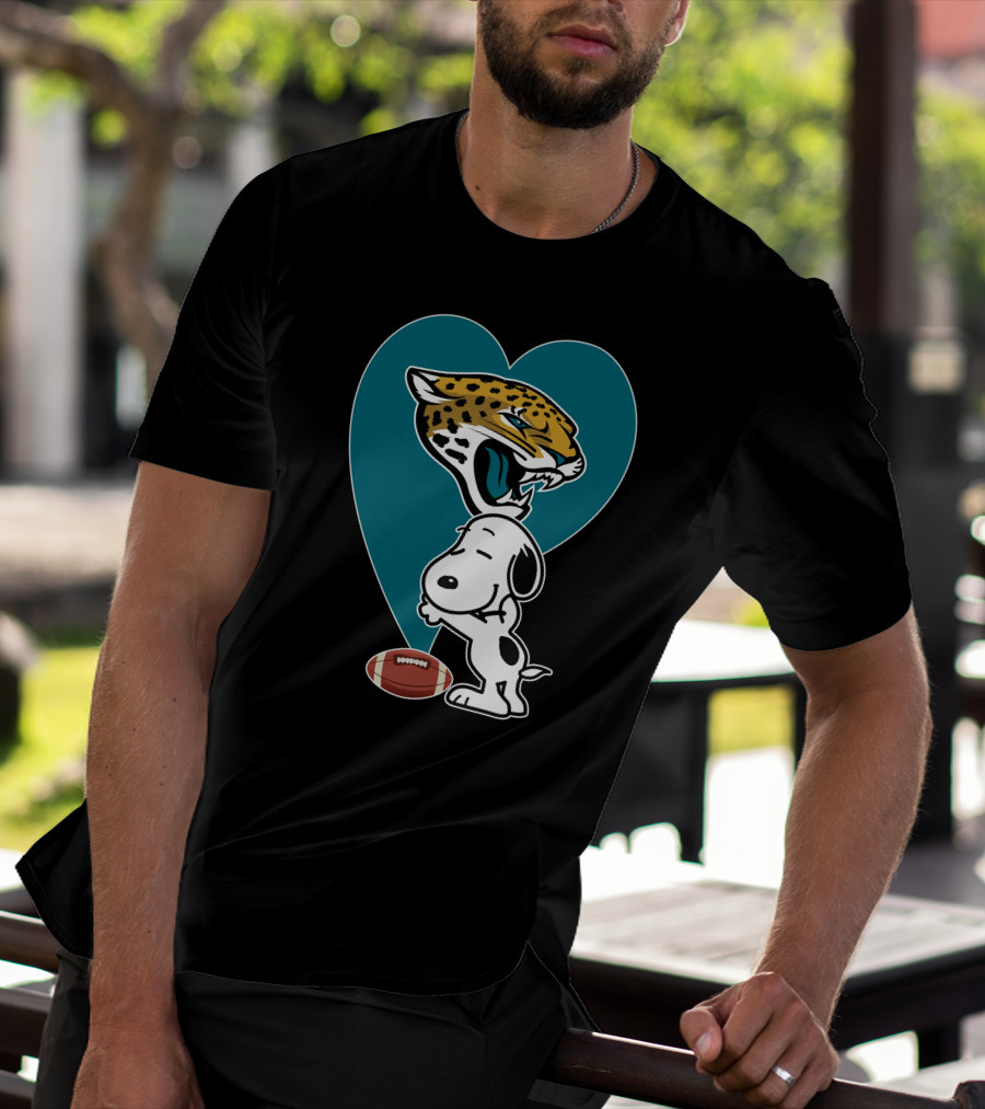 Jacksonville Jaguars Snoopy Heart Football Hug T-Shirt