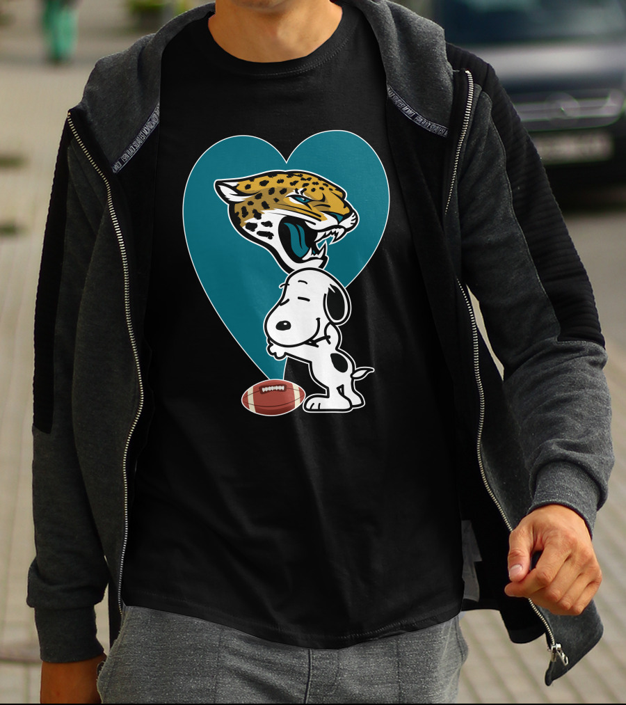 Jacksonville Jaguars Snoopy Heart Football Hug T-Shirt