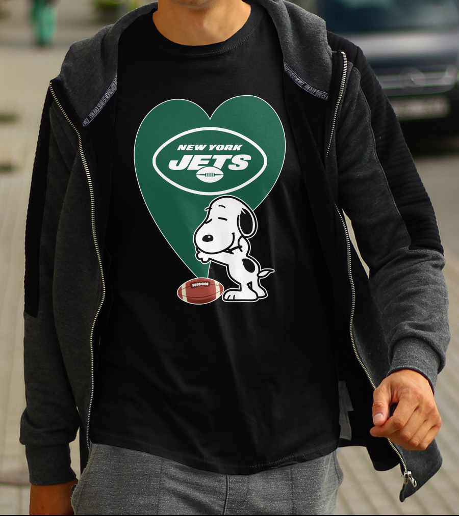 New York Jets Football Heart Snoopy Hug T-Shirt
