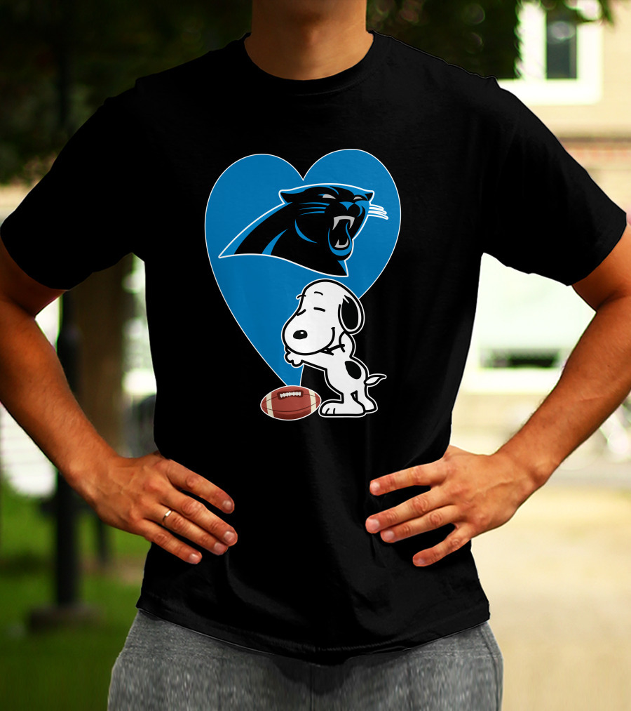 Carolina Panthers Snoopy Football Heart Hug T-Shirt