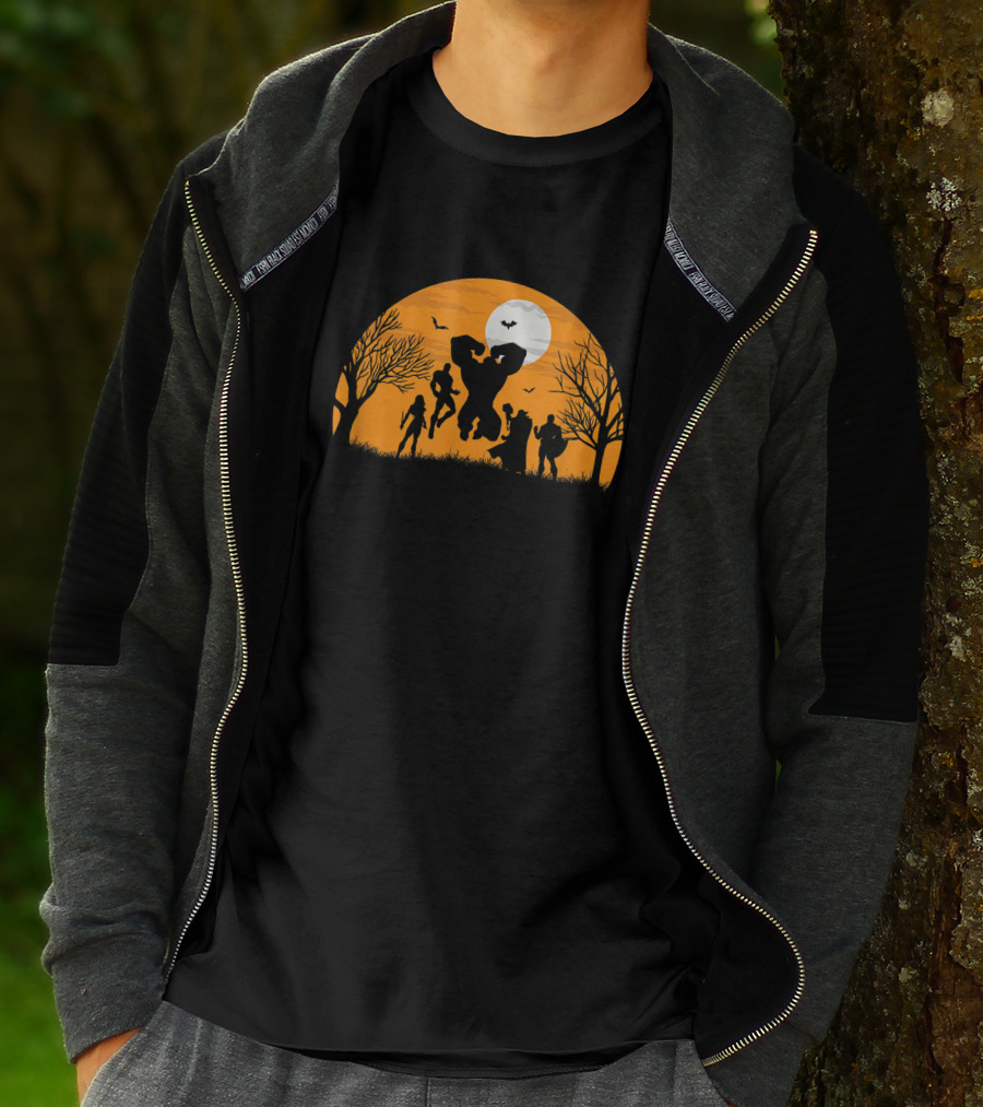Marvel Avengers Halloween Silhouette Moon Scene T-Shirt