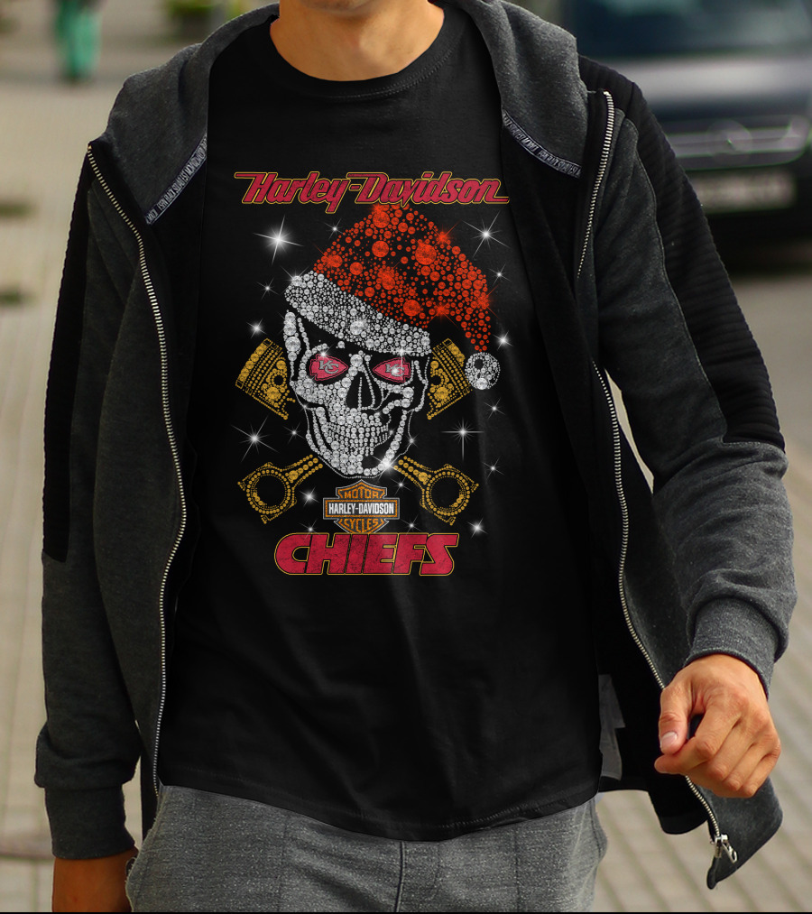 Harley Davidson Kansas City Chiefs Skull Santa Hat T-Shirt