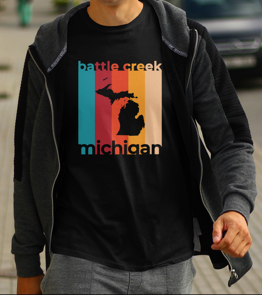 Battle Creek Michigan Michigan Silhouette Retro Stripes T-Shirt