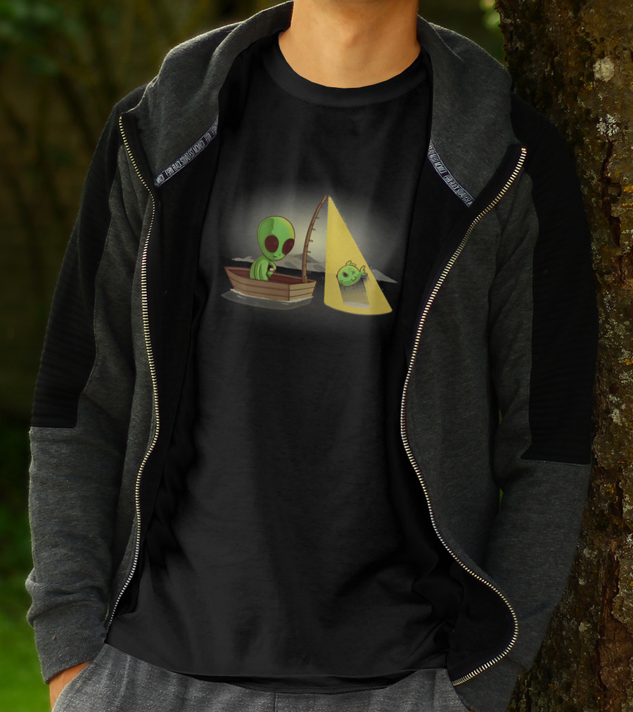 Alien Fishing UFO Light Beam Catch Boat T-Shirt