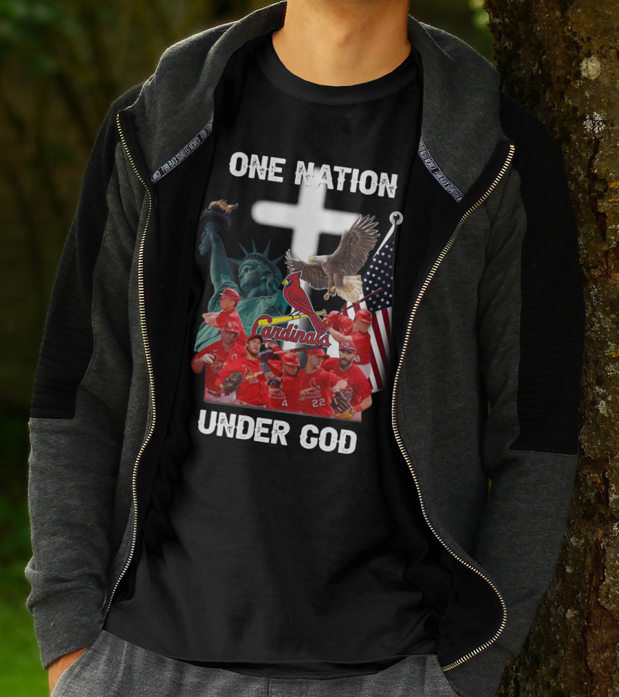 St Louis Cardinals One Nation Under God Liberty Statue Eagle Flag T-Shirt