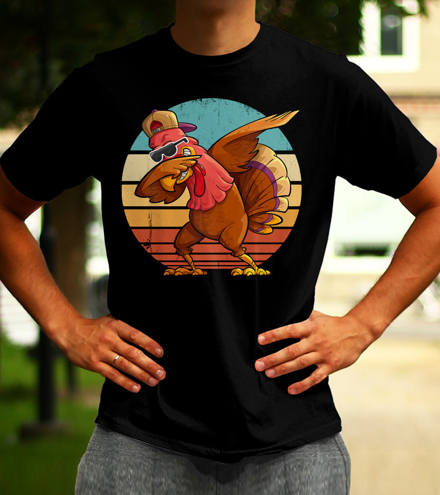 Thanksgiving Turkey Dabbing In Sunglasses And Hat T-Shirt