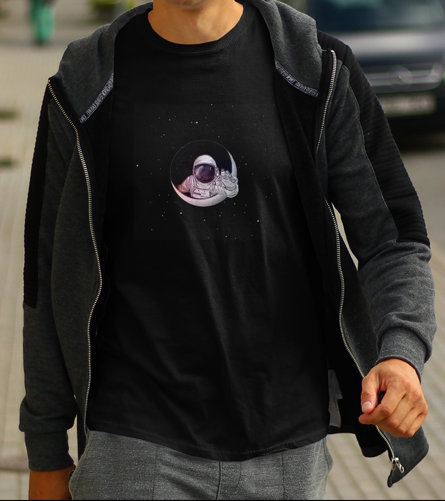 Astronaut Moon In Space 435695 T-Shirt