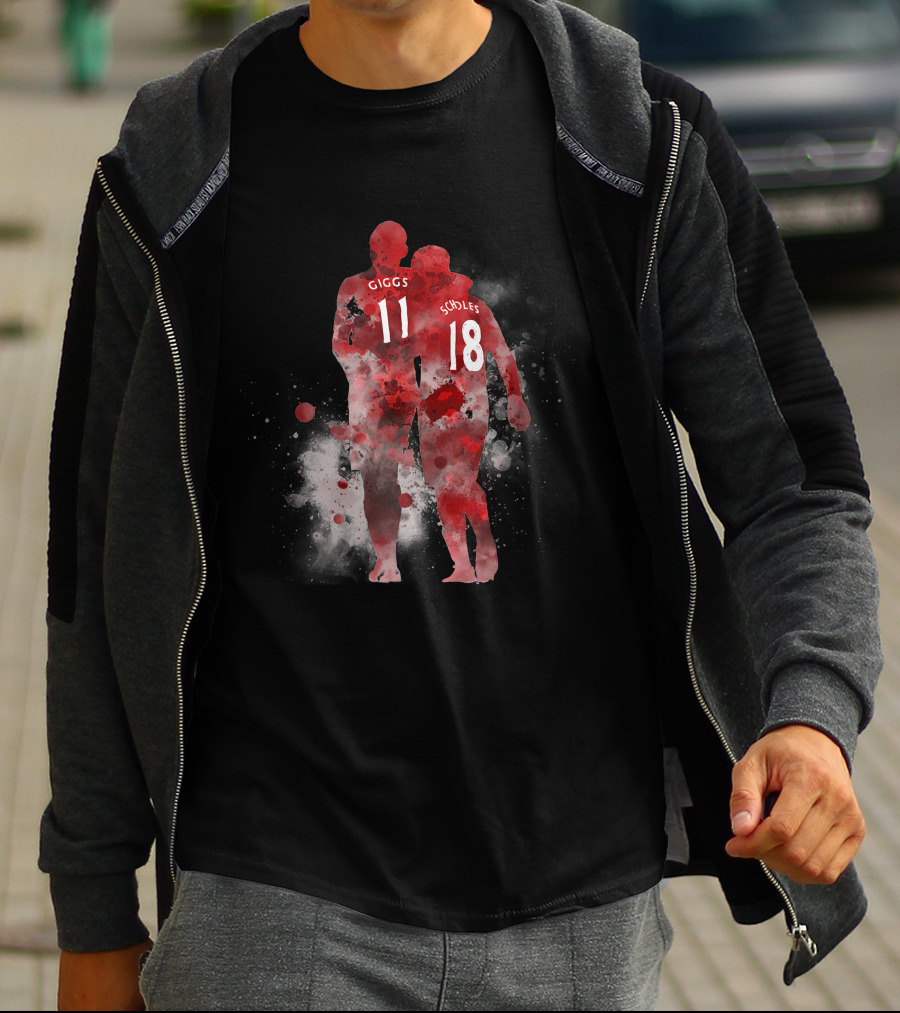 Genuine Legends Giggs 11 Scholes 18 Football Heroes T-Shirt