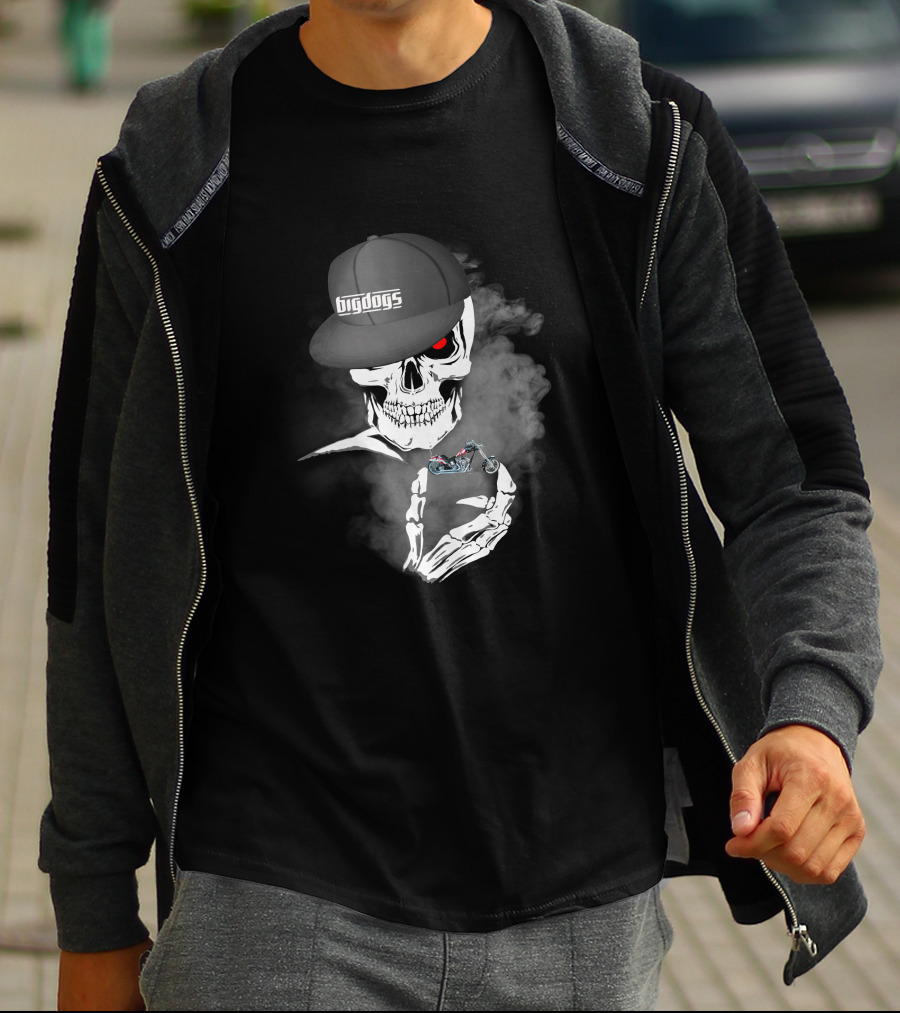 Big Dogs Motorcycle Riders Skull With Hat And Smoke Motif T-Shirt