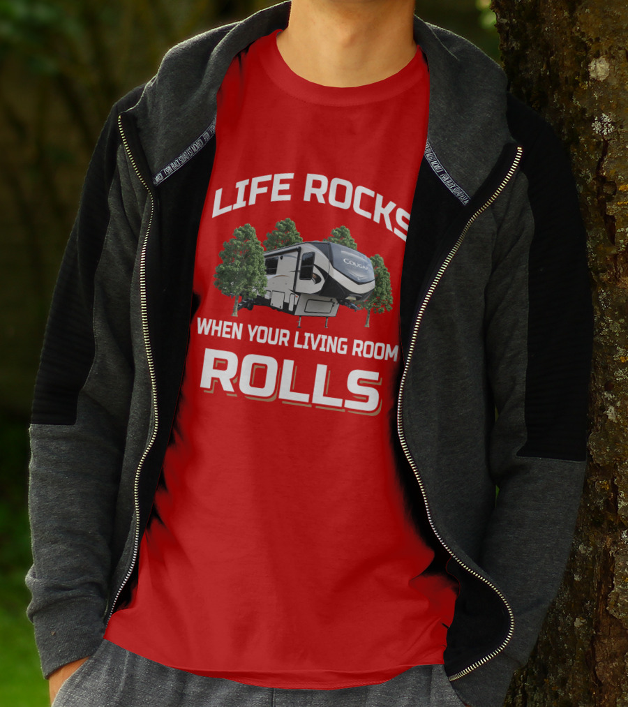 LIFE ROCKS WHEN YOUR LIVING ROOM ROLLS Keystone Cougar 368MBI T-Shirt