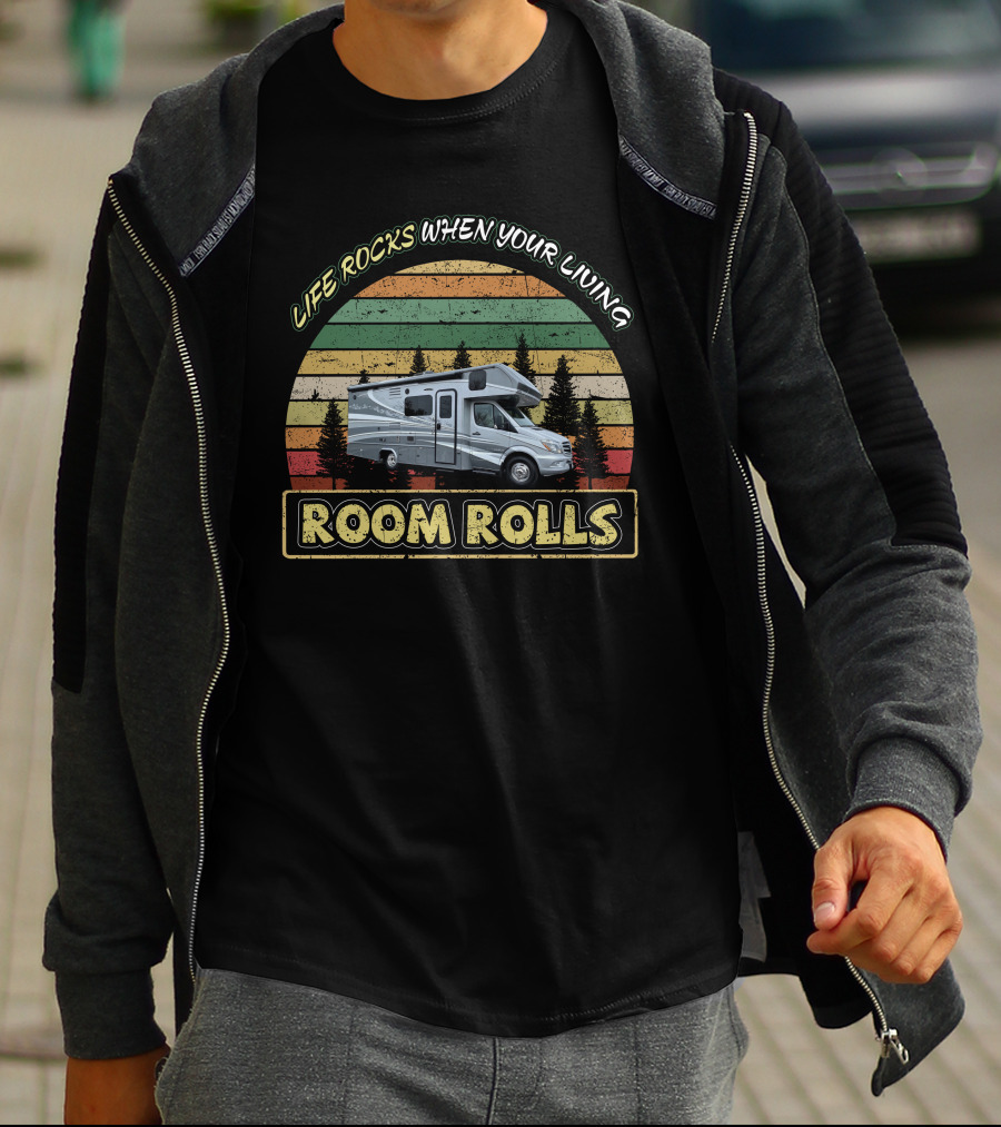LIFE ROCKS WHEN YOUR LIVING ROOM ROLLS Dynamax Isata 3 24RW T-Shirt