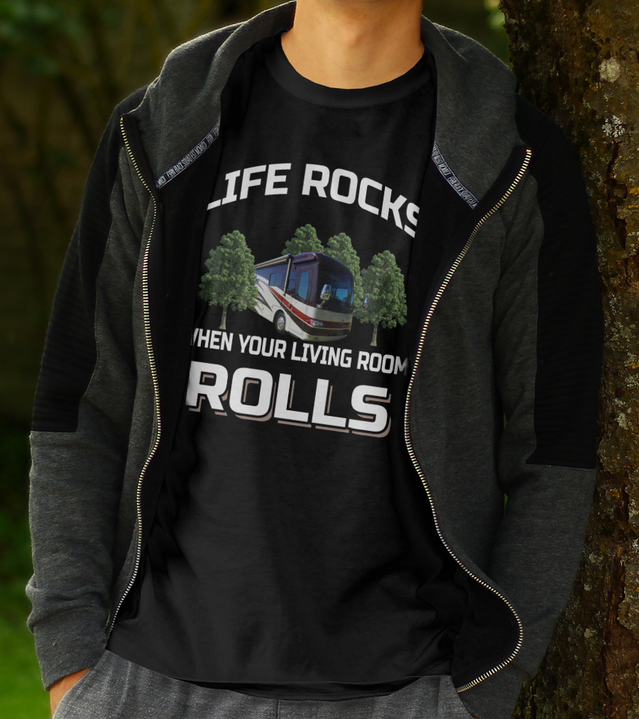 LIFE ROCKS WHEN YOUR LIVING ROOM ROLLS Beaver Contessa Rome 2009 T-Shirt