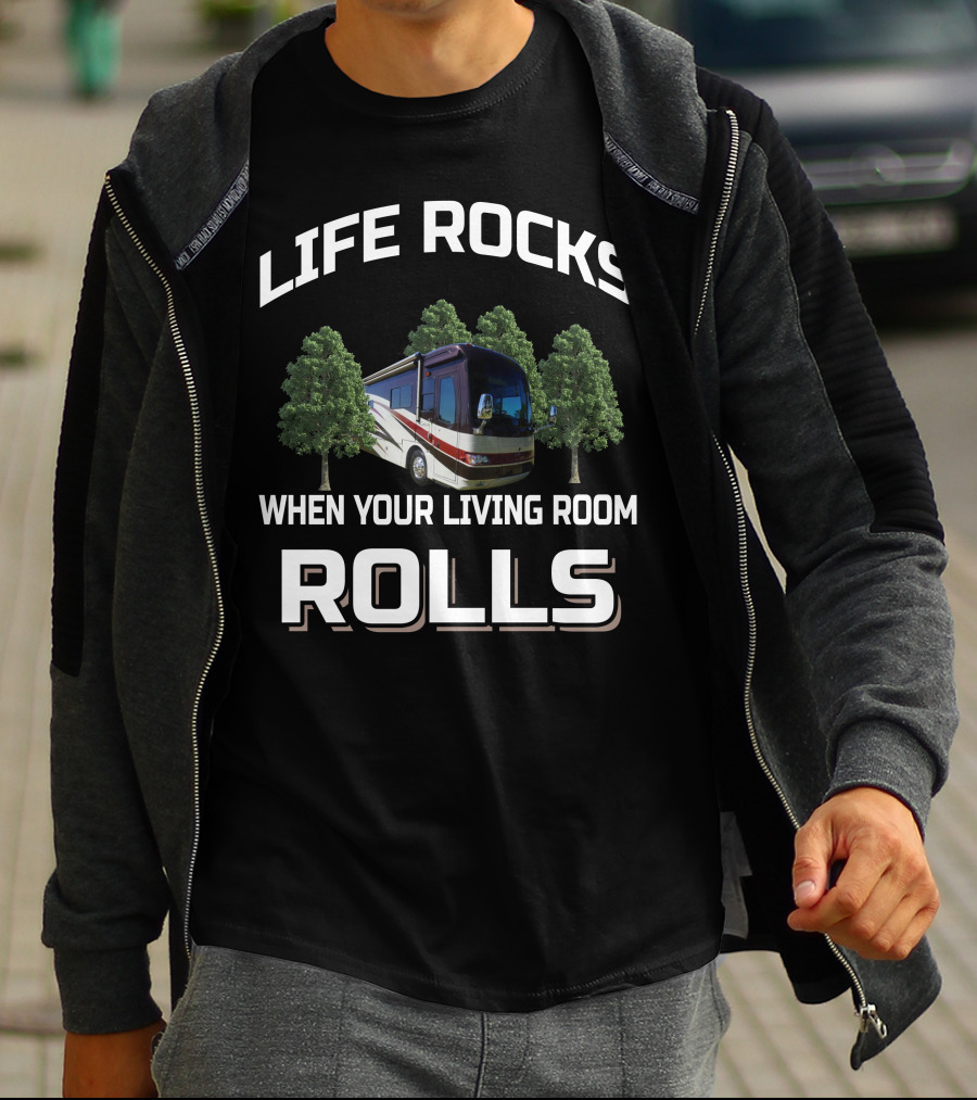 LIFE ROCKS WHEN YOUR LIVING ROOM ROLLS Beaver Contessa Rome 2009 T-Shirt