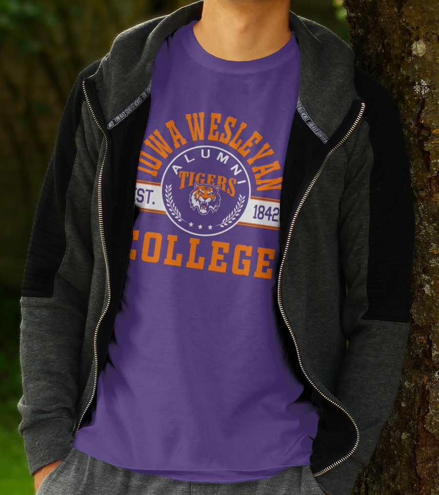 Iowa Wesleyan College Alumni Tigers Est. 1842 T-Shirt