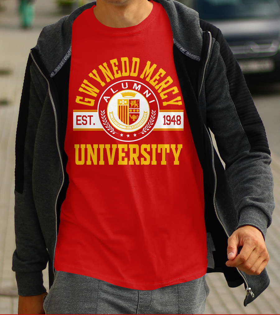 Gwynedd Mercy University Alumni Est. 1948 T-Shirt