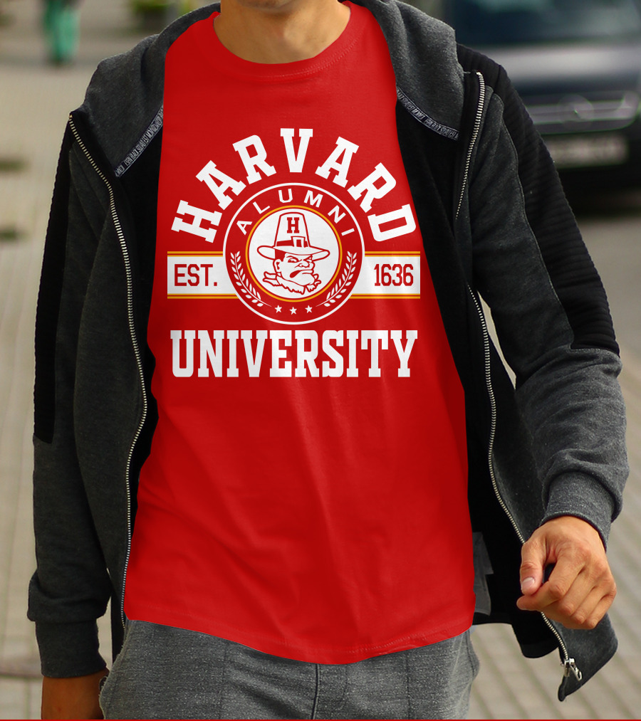 Harvard University Alumni Est. 1636 T-Shirt