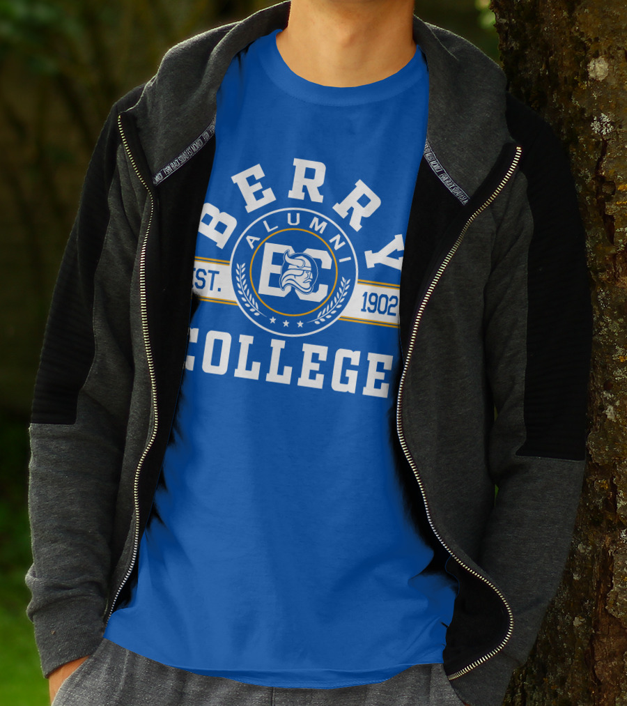 Berry College Alumni Est. 1902 Blue Knight Emblem T-Shirt