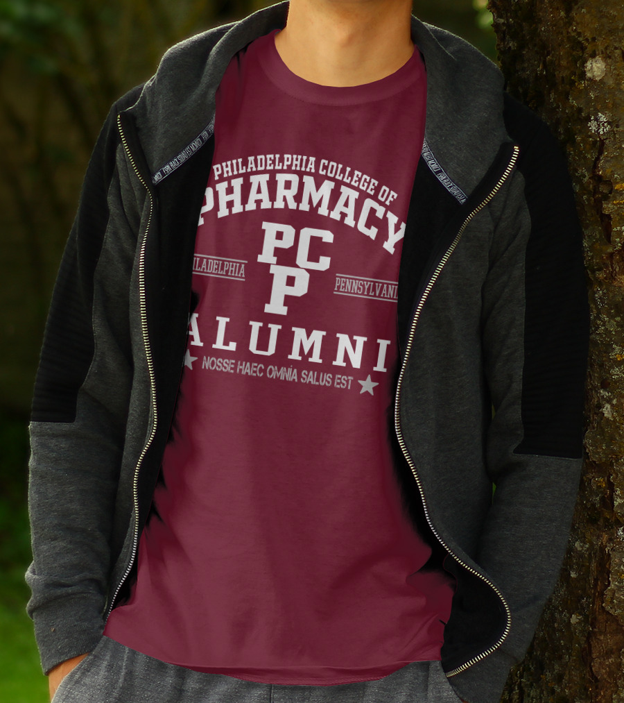 Philadelphia College Of Pharmacy Alumni PCP Pennsylvania Nosse Haec Omnia Salus Est T-Shirt