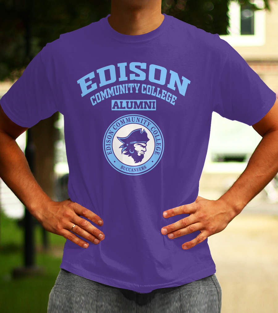 Edison Community College Alumni Buccaneers T-Shirt