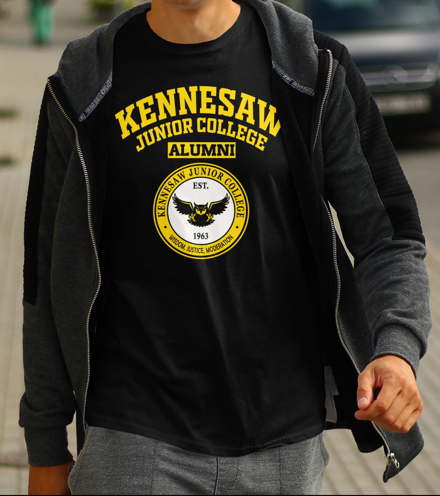 Kennesaw Junior College Alumni 1963 Wisdom Justice Moderation Owl T-Shirt