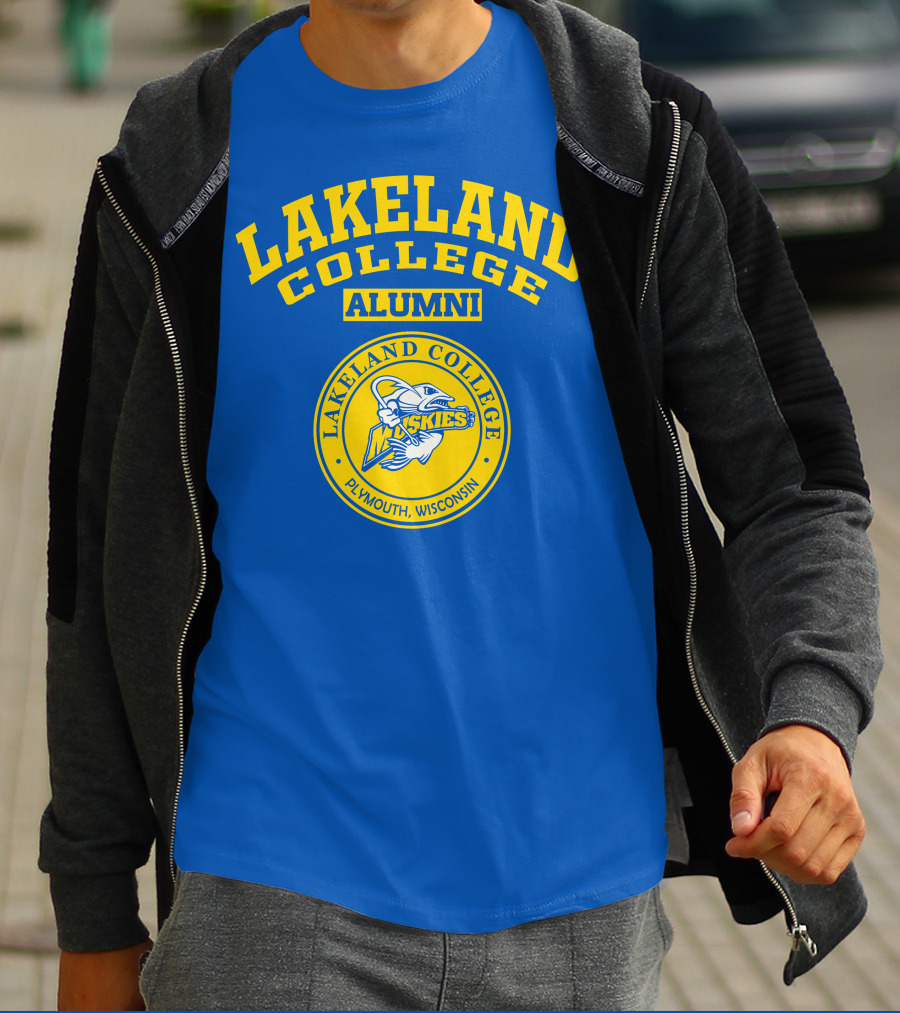 Lakeland College Alumni Muskie Plymouth Wisconsin T-Shirt